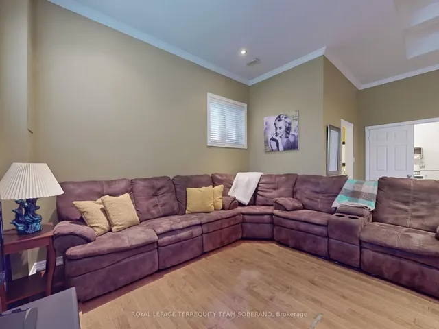 Additional image 37 of 88 Montana Ave