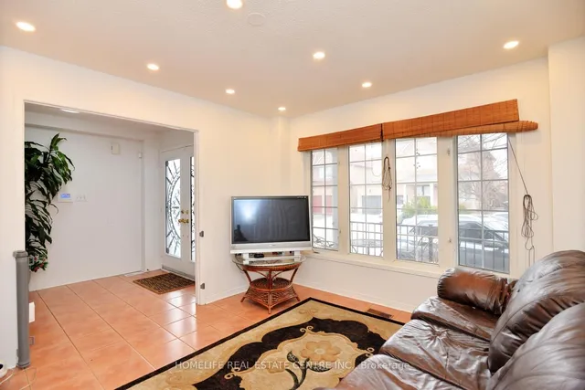 Additional image 8 of 19 Briardale Rd