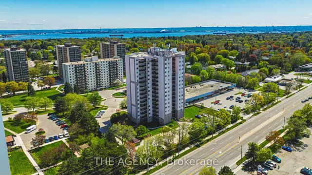 Additional image 7 of 975 Warwick Crt Unit 1410