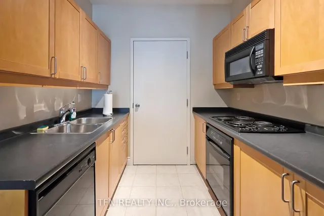 Additional image 31 of 3130 Yonge St Unit 305