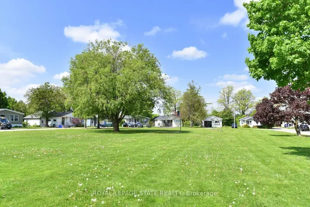 Additional image 27 of 147 Maple Cres