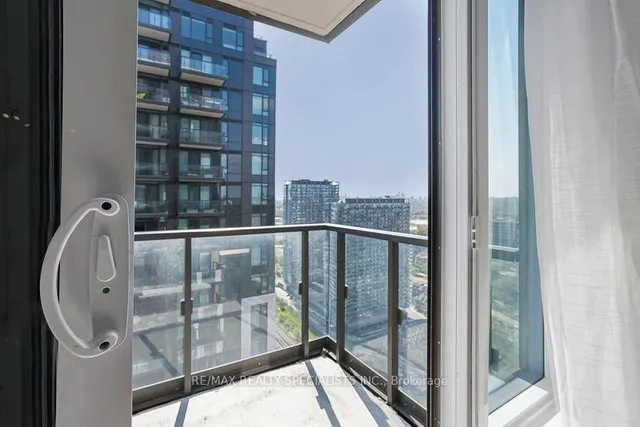 Additional image 38 of 1926 Lakeshore Blvd Unit 3711