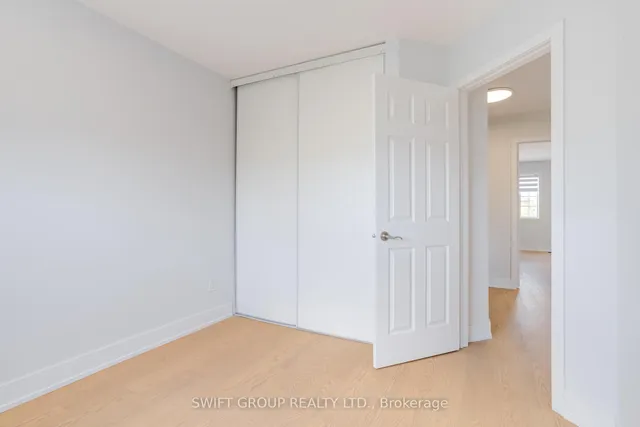 Additional image 31 of 2569 Gill Cres