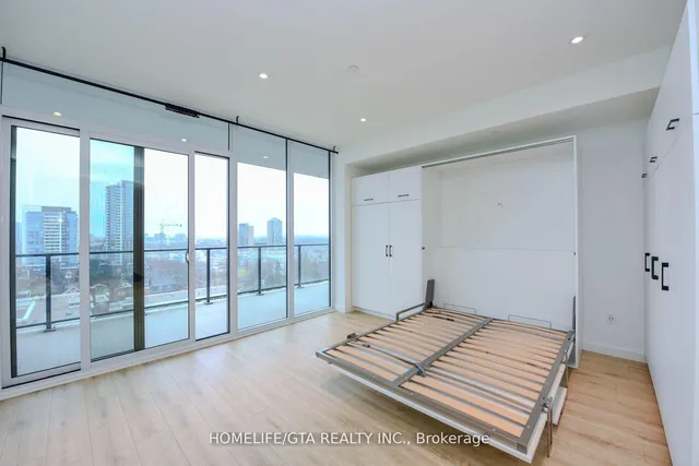 Additional image 17 of 741 King St Unit 1010