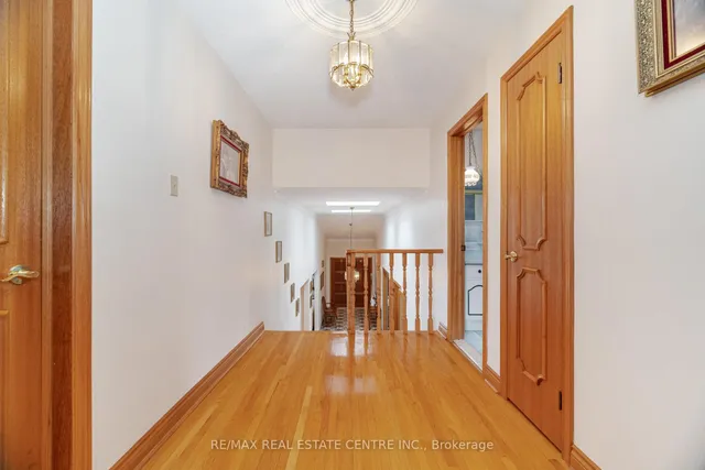 Additional image 24 of 1360 Bough Beeches Blvd