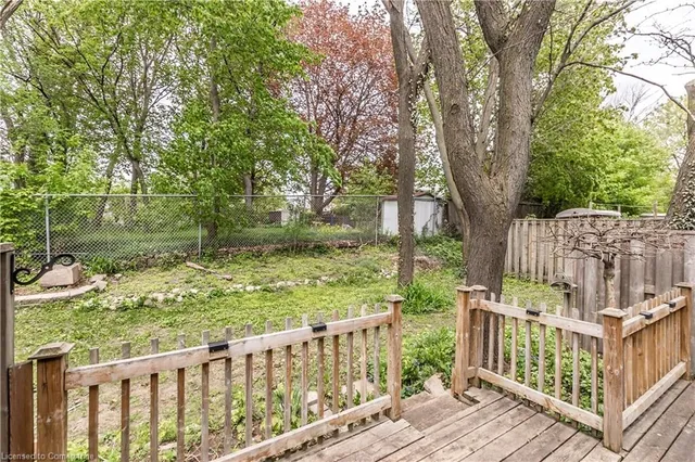 Additional image 26 of 121 Morgan Ave Unit 7