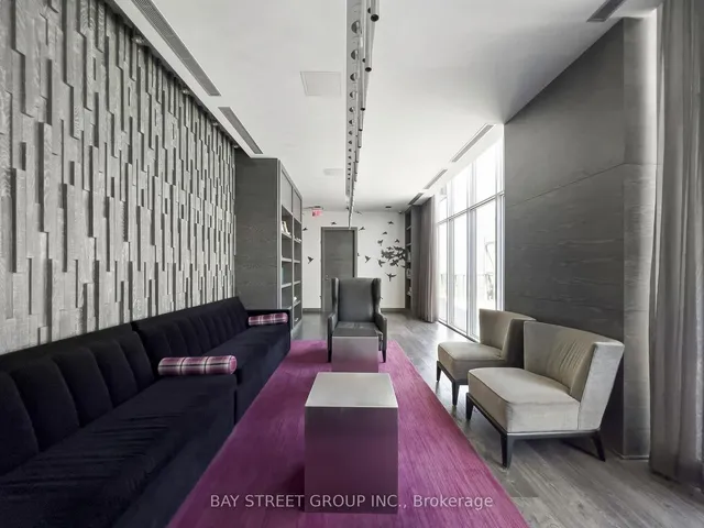 Additional image 33 of 65 St. Mary St Unit 3901