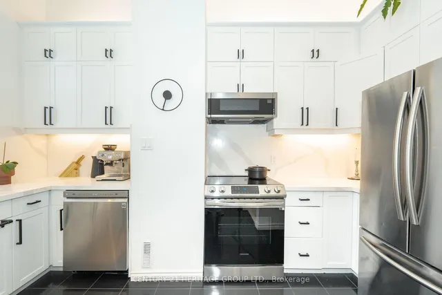 Additional image 5 of 280 Sherbourne St Unit 5