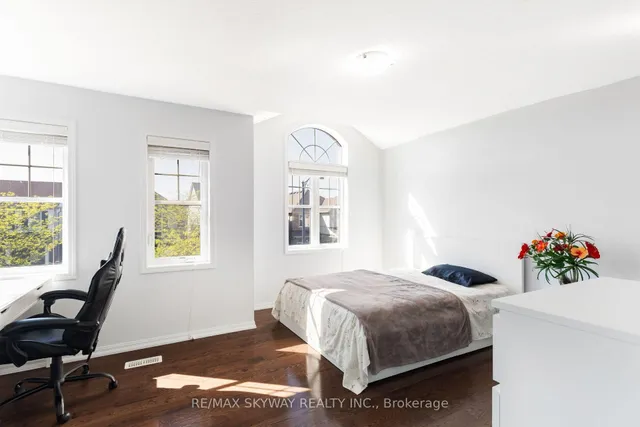 Additional image 29 of 20 Miracle Tr