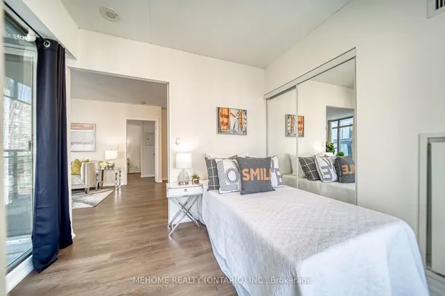 Additional image 27 of 22 Wellesley St Unit 1106