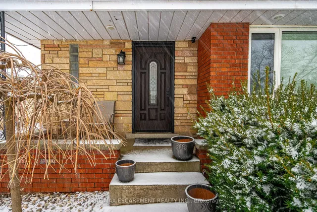 Additional image 3 of 19 East 44th St