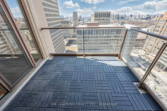 Additional image 27 of 909 Bay St Unit 2101