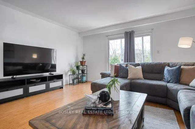 Additional image 18 of 8 Thorsby Crt