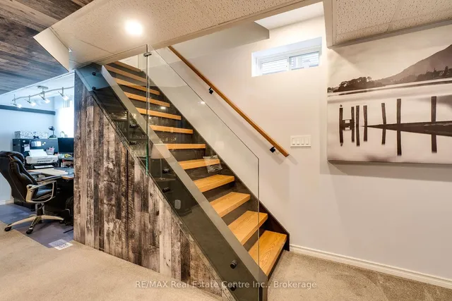 Additional image 28 of 775 Coulson Ave