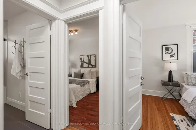 Additional image 19 of 39 Burnfield Ave