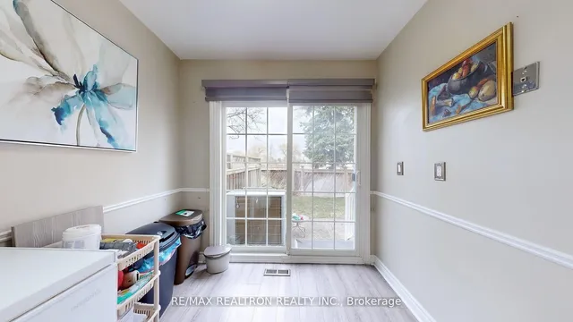 Additional image 15 of 68 Heathcliffe Sq