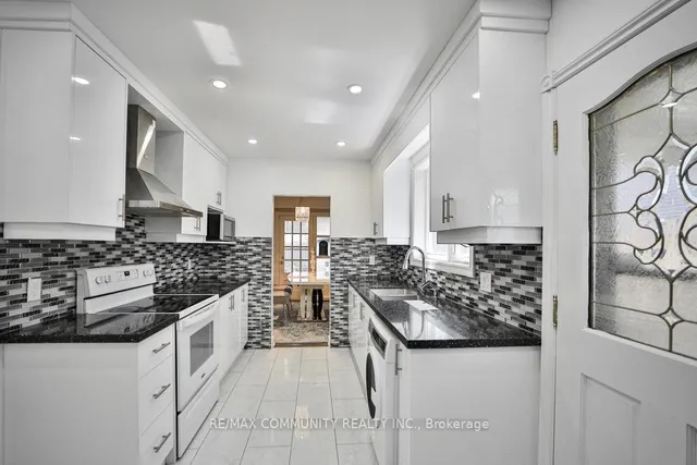 Additional image 8 of 29 Portico Dr