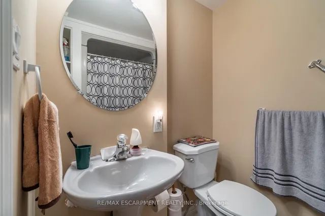 Additional image 34 of 81 Hamilton St