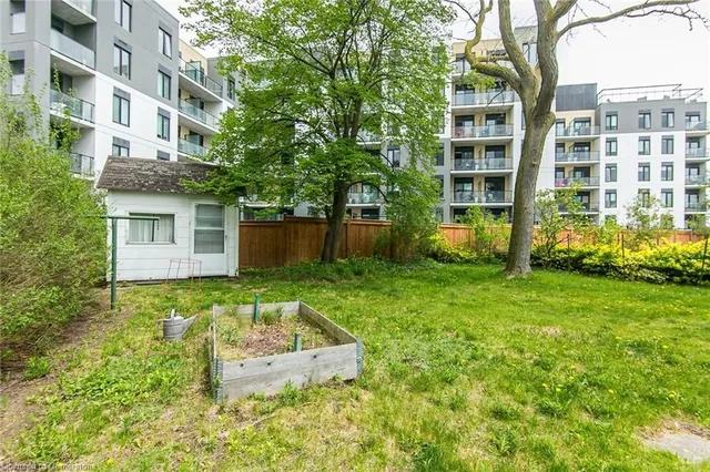 Additional image 40 of 330 Weber St