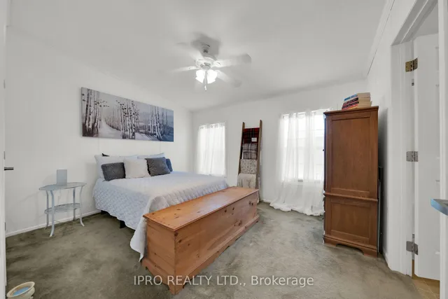 Additional image 25 of 23 MacPherson Cres