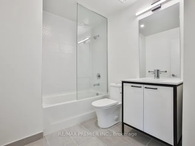 Additional image 30 of 1808 St Clair Ave Unit 607