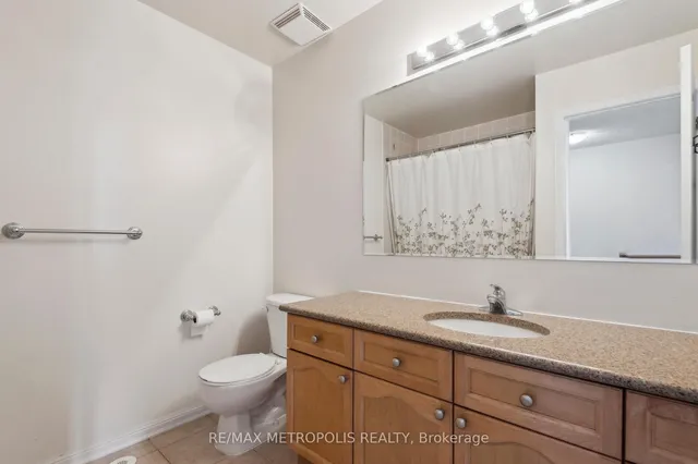 Additional image 33 of 54 Howe Ave