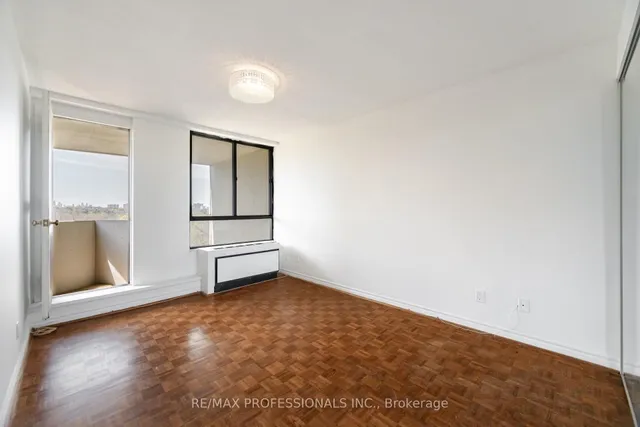 Additional image 13 of 284 Mill Rd Unit B4