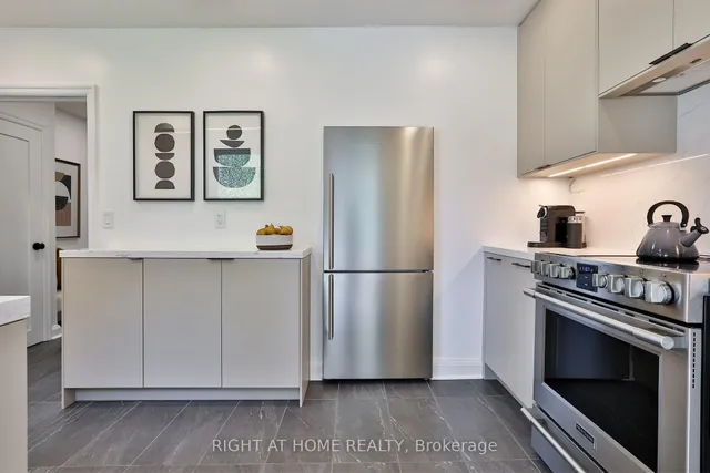 Additional image 32 of 20 Amesbury Dr