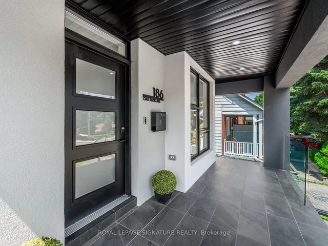 Additional image 4 of 186 Oak Park Ave