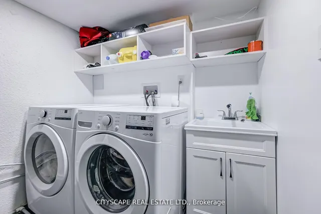 Additional image 28 of 30 Heslop Rd Unit 17