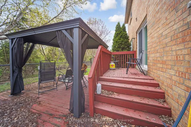 Additional image 47 of 12 Sunnybrook Cres