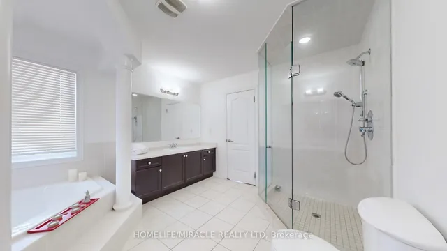 Additional image 25 of 33 Garryoaks Dr