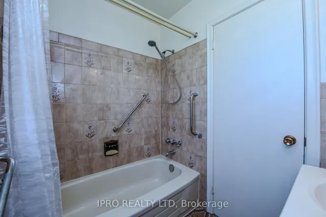 Additional image 21 of 13 Morpeth Rd