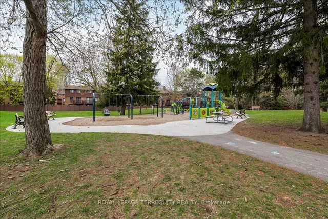 Additional image 34 of 88 Old Sheppard Ave