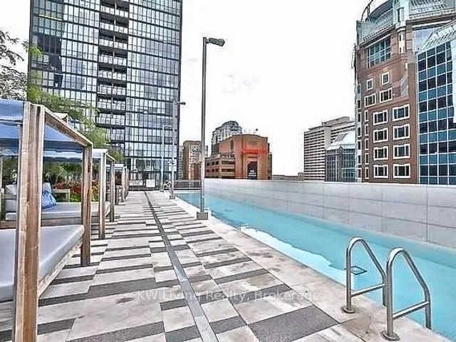 Additional image 9 of 101 Charles St Unit 2402