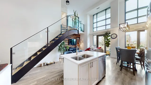 Additional image 10 of 65 Yorkland Blvd Unit 103