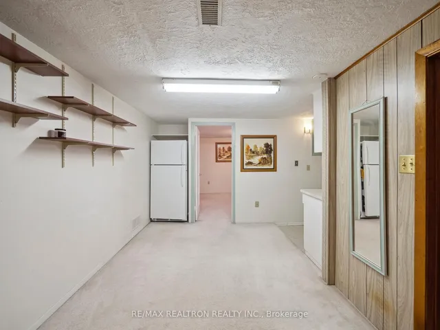 Additional image 31 of 397 Cortleigh Blvd