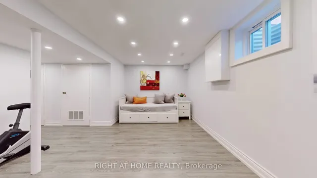 Additional image 27 of 1951 Rathburn Rd Unit 69