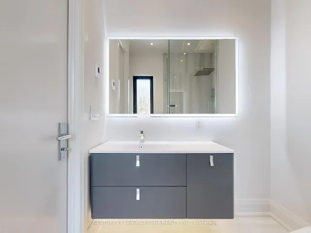 Additional image 38 of 8 Balding Crt