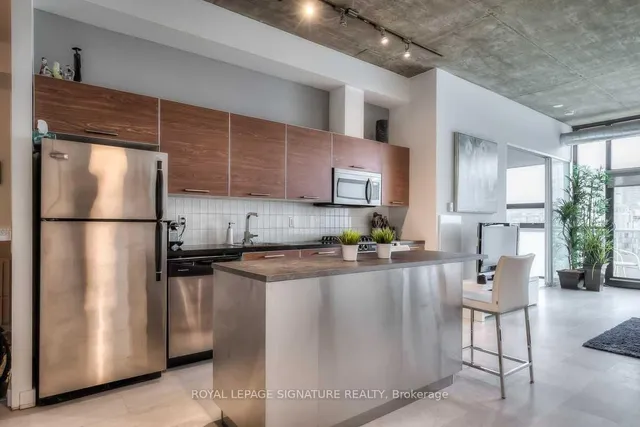 Additional image 9 of 60 Bathurst St Unit 909