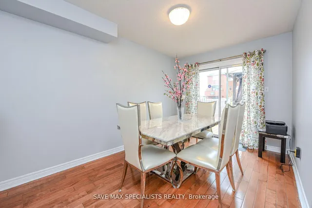 Additional image 15 of 622 Lumberton Cres