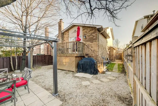 Additional image 35 of 34 Langston Dr