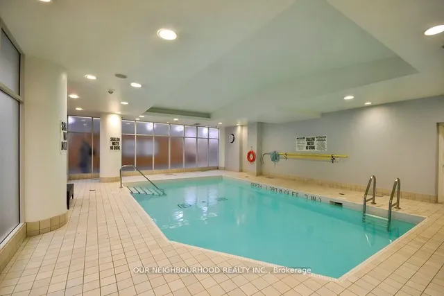 Additional image 29 of 93 The Queensway Ave Unit TH60