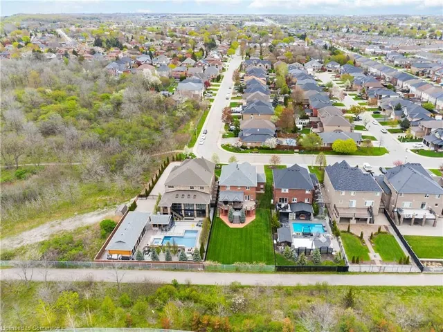 Additional image 10 of 100 Kingsview Dr