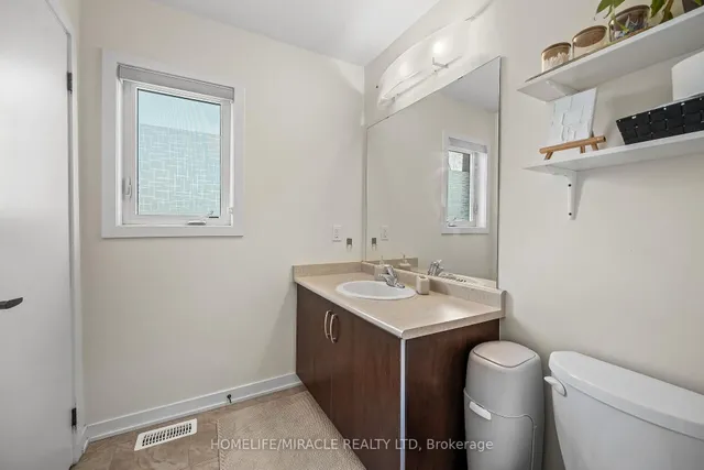 Additional image 48 of 66 Crafter Cres