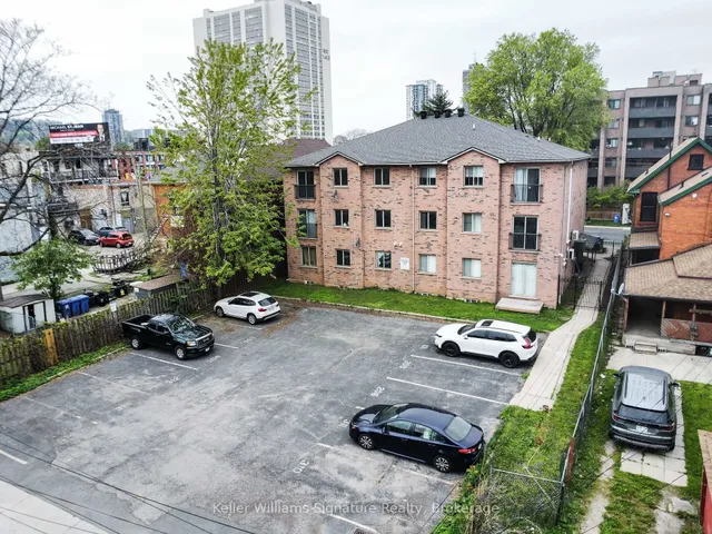 Additional image 26 of 28 Victoria Ave Unit 104