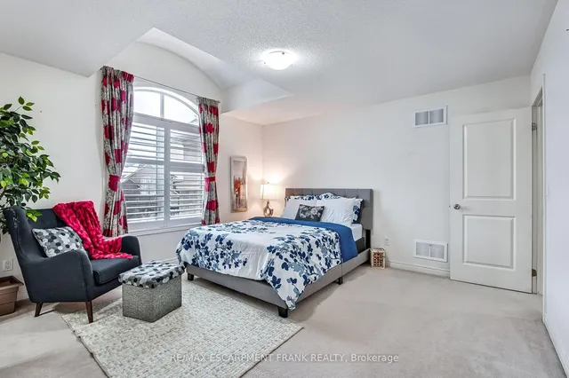 Additional image 23 of 30 Curran Rd