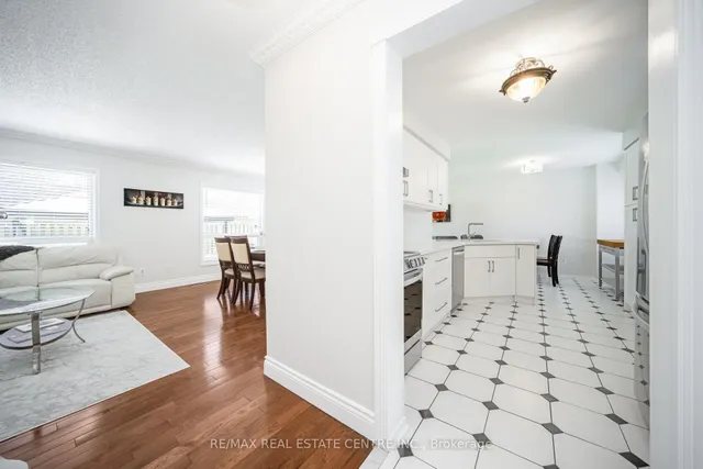 Additional image 10 of 36 Lockwood Rd