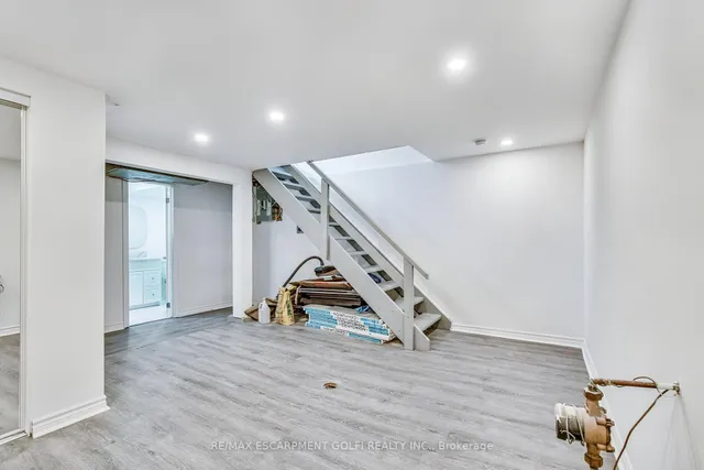 Additional image 25 of 487 East 25th St