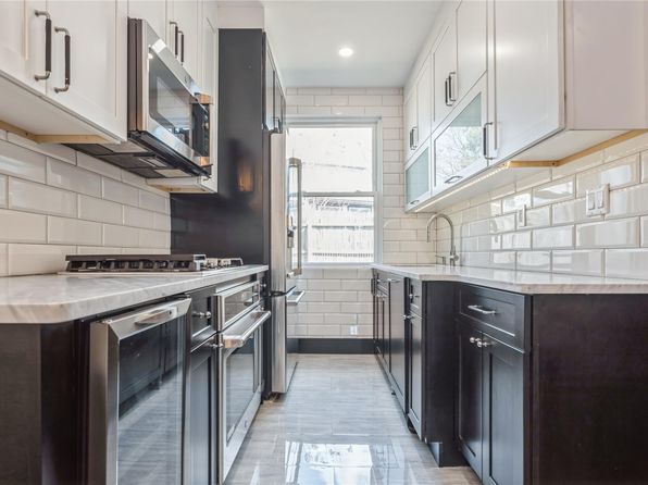 4001 Little Neck Pkwy, Flushing, NY